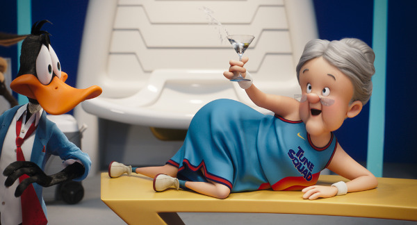 Daffy Duck, Granny